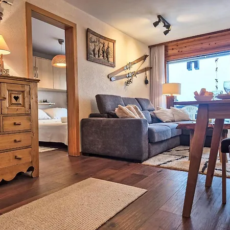 Hauts De Bk4 By Interhome Apartament Nendaz